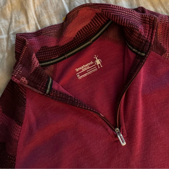 Smartwool base layer, size M - Picture 2 of 4